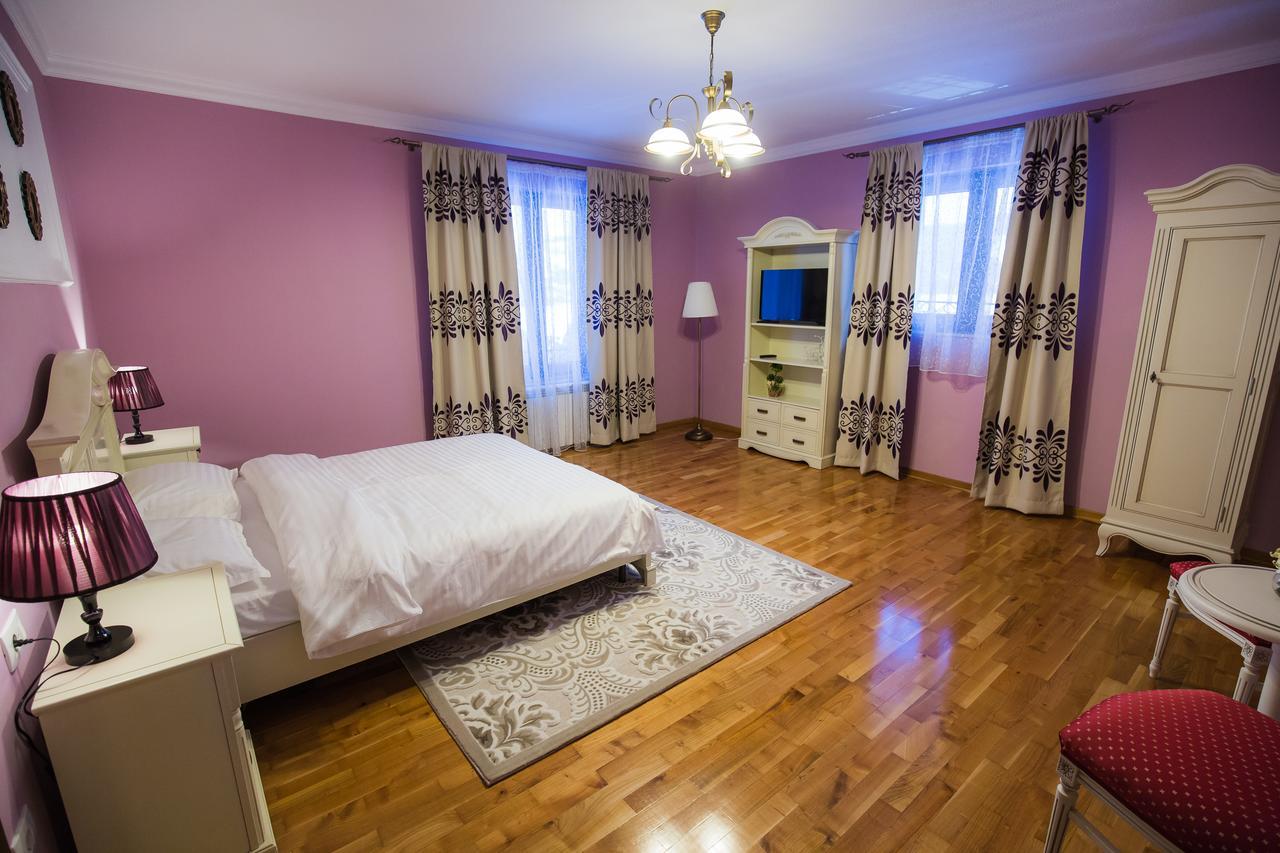 Conacul Dante Hotel Alsópián Kültér fotó
