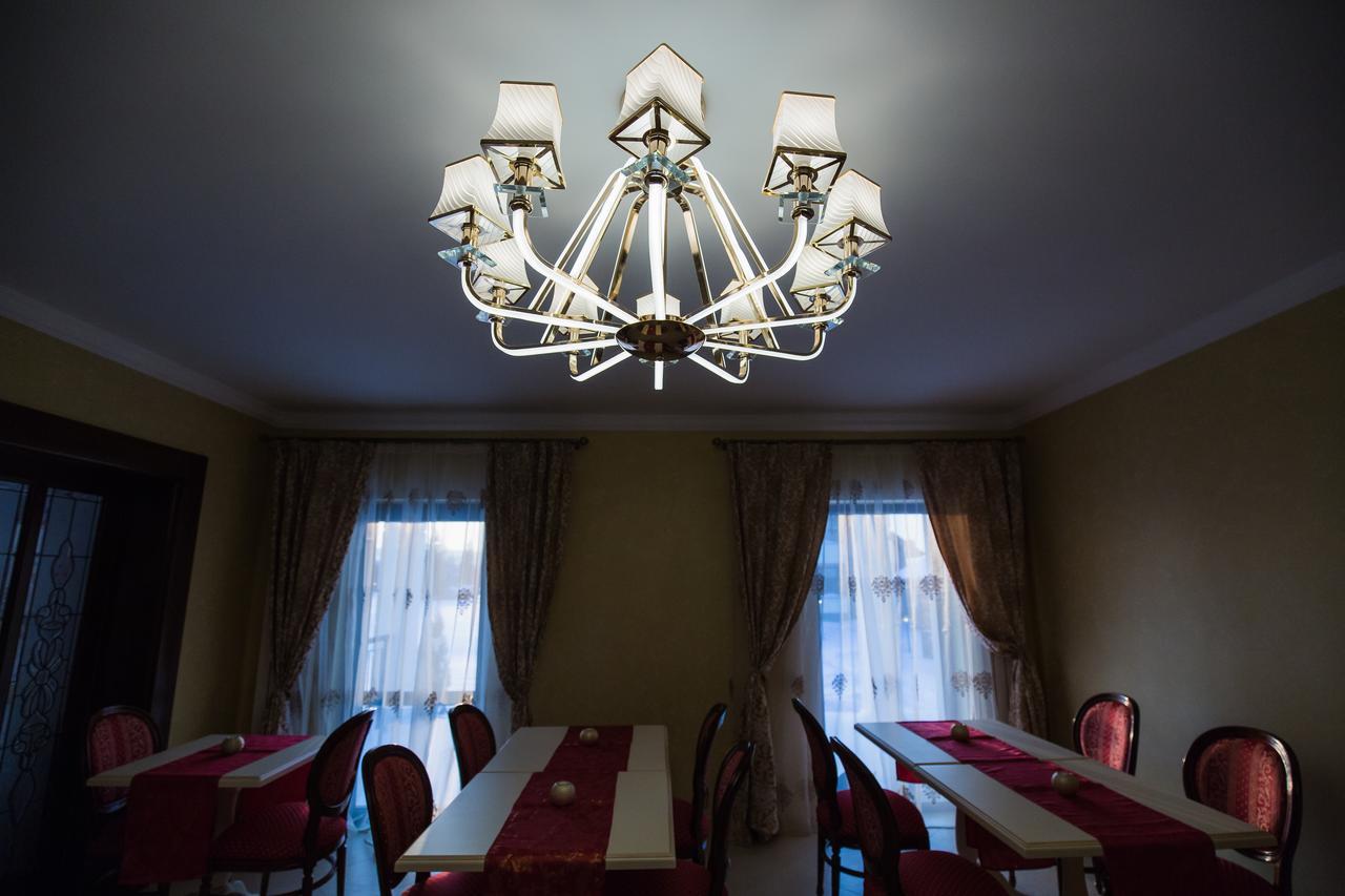 Conacul Dante Hotel Alsópián Kültér fotó