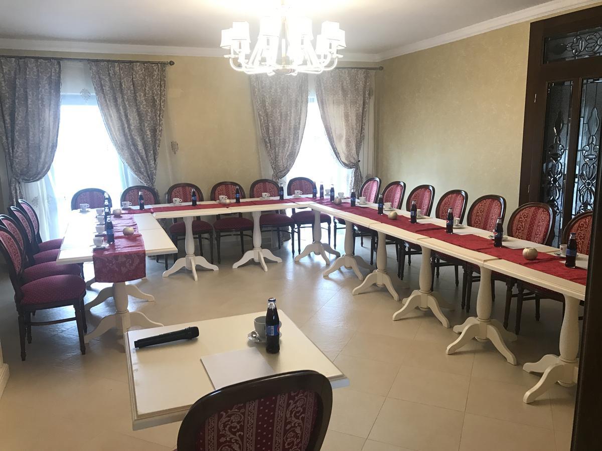 Conacul Dante Hotel Alsópián Kültér fotó